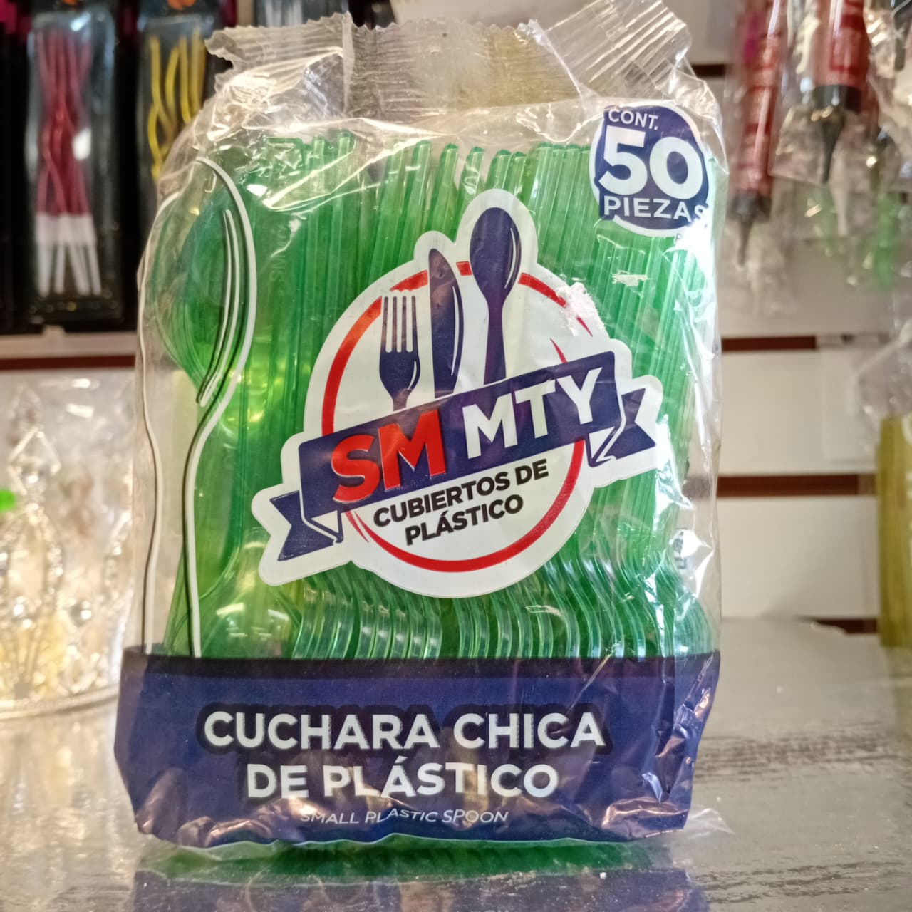 CUCHARAS CHICAS VERDE PLASTICO 50 PIEZAS